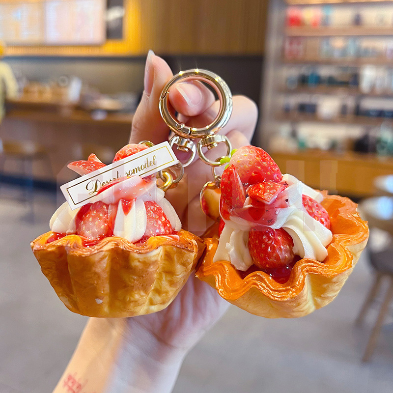 Creative PU Strawberry Egg Tar - đánh giá và giá Car Accessories Japan
